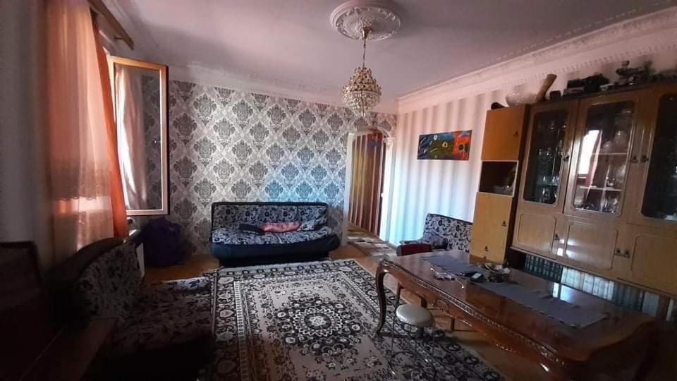 Rachvela'S Guest House Borjomi Ngoại thất bức ảnh