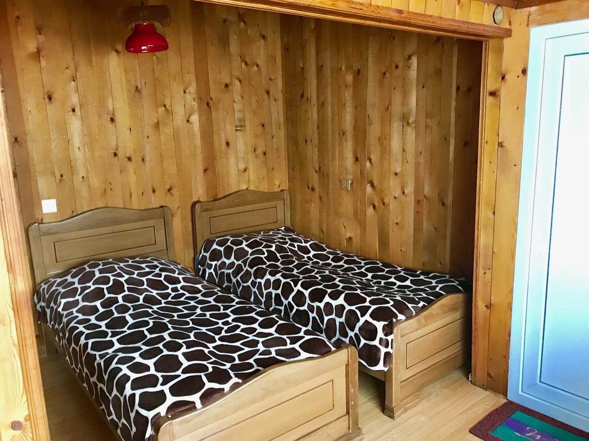 Rachvela'S Guest House Borjomi Ngoại thất bức ảnh